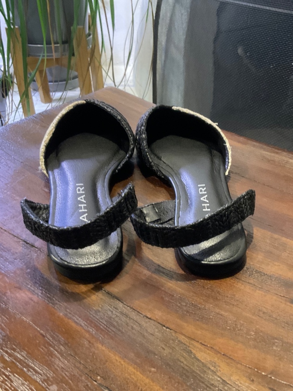 Tahari Rio Sling Back/Ivory Raffia Size 7 - Picture 3 of 7